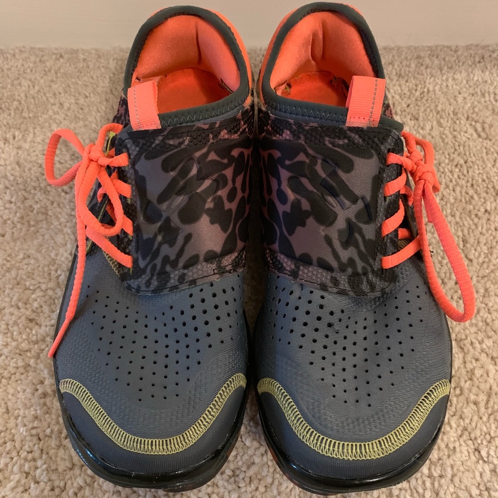 Under Armour “Toxic” sneakers